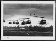 ヘリコプターの編隊、ラクソイ 画像