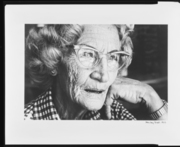 女性のポートレート 画像