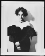 イザベル・アジャーニ、パリ 画像