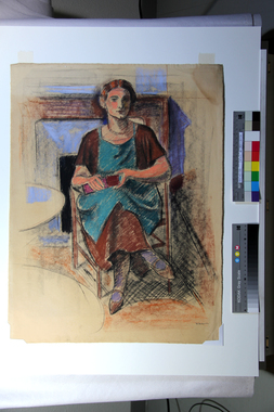 暖炉の前の女 画像