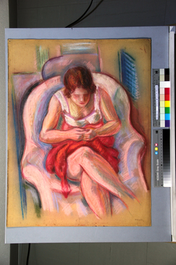 ひじ掛け椅子の女 画像