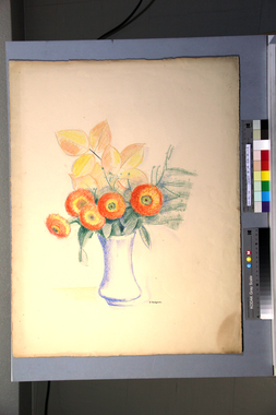 青い花瓶に挿した花 画像